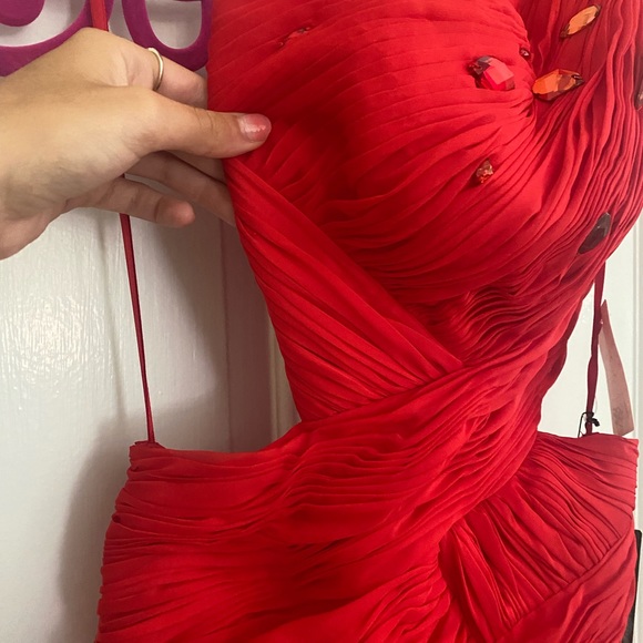 Gorgeous brand new embellished high-low rhinestone gown - Picture 4 of 8